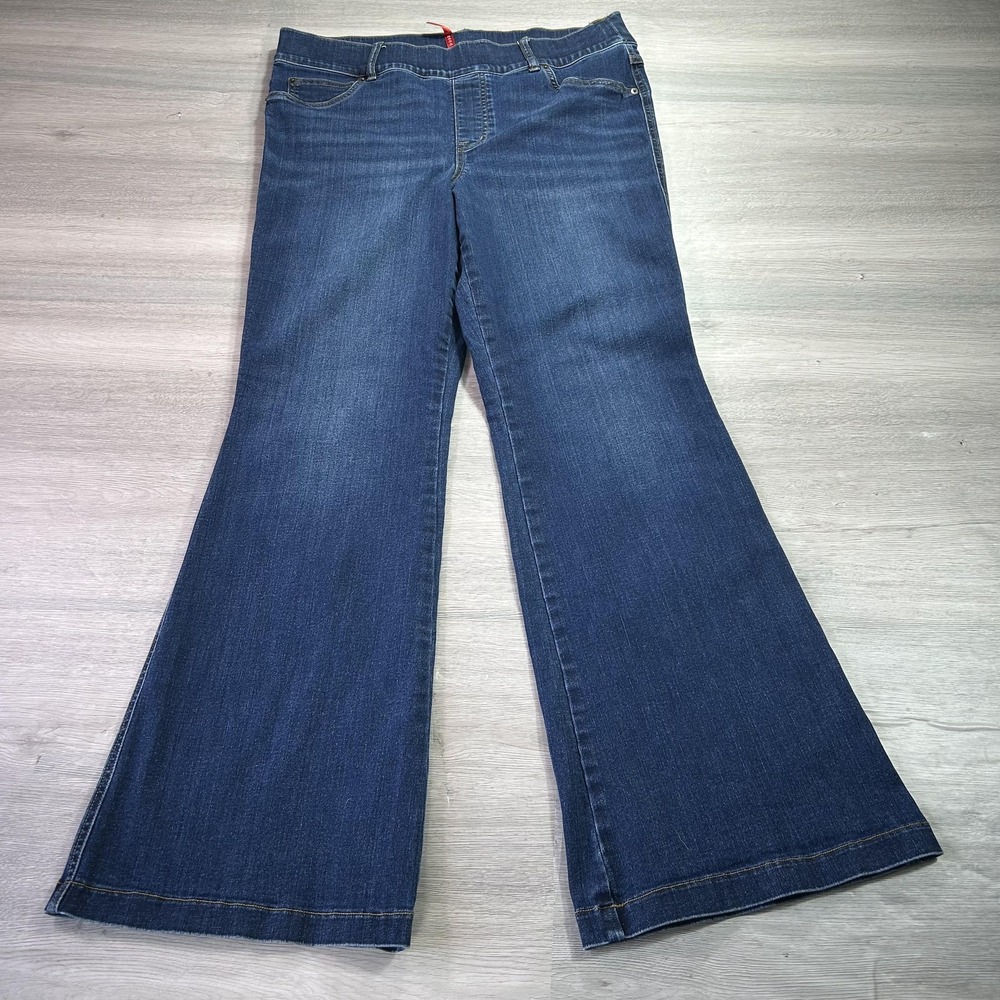 Spanx Jeans Womens 1X Petite Blue Flare Leg Pull On Stretch Denim High Rise